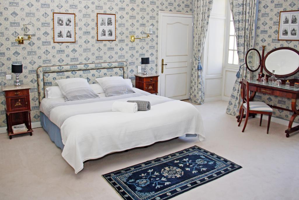 Domaine Labattut Bed & Breakfast Saint-Astier  Стая снимка