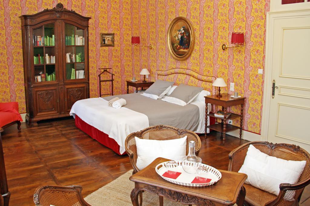 Domaine Labattut Bed & Breakfast Saint-Astier  Стая снимка