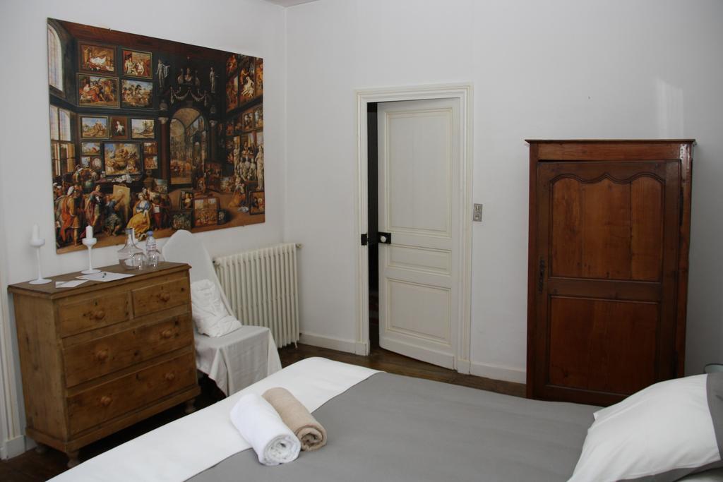 Domaine Labattut Bed & Breakfast Saint-Astier  Стая снимка